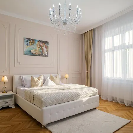 Louvre By Masterpiece Apts - Lux & Confort