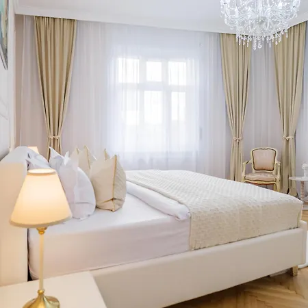 Louvre By Masterpiece Apts - Lux & Confort Timișoara