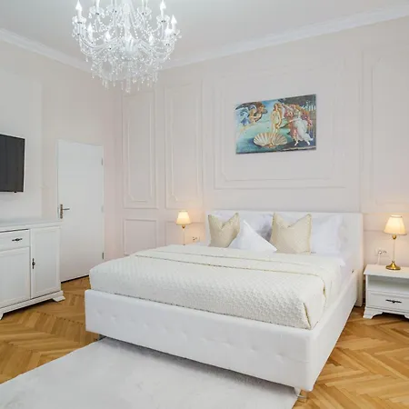 Louvre By Masterpiece Apts - Lux & Confort 公寓 蒂米什瓦拉