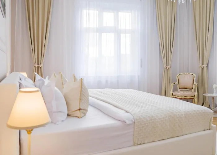 Louvre By Masterpiece Apts - Lux & Confort Timişoara