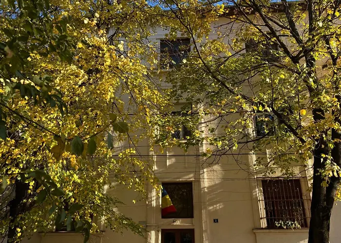 Louvre By Masterpiece Apts - Lux & Confort